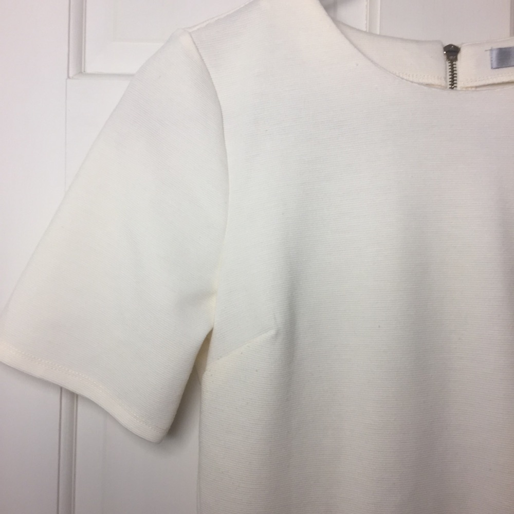 WD.NY | Peplum Cream Top. Size M - Picture 2 of 8